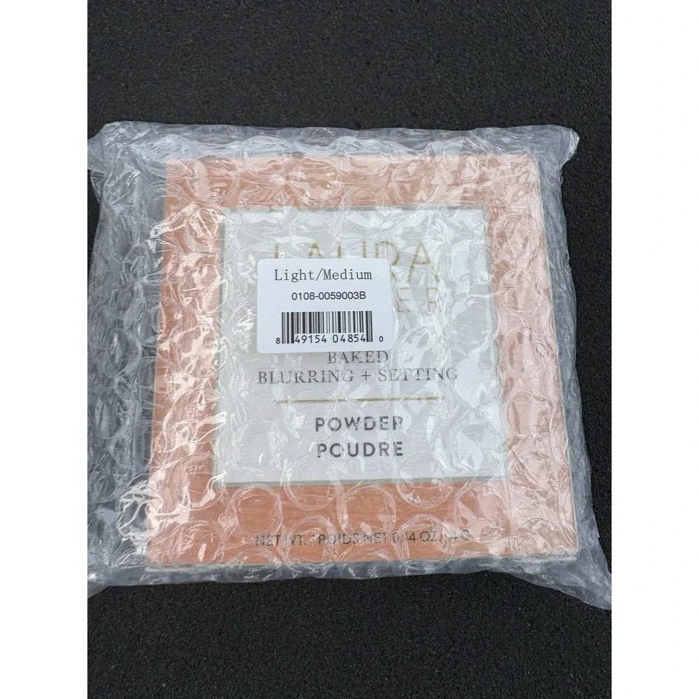LAURA GELLER Baked Blurring + Setting Powder -‎ LIGHT / MEDIUM  - .14  Sealed